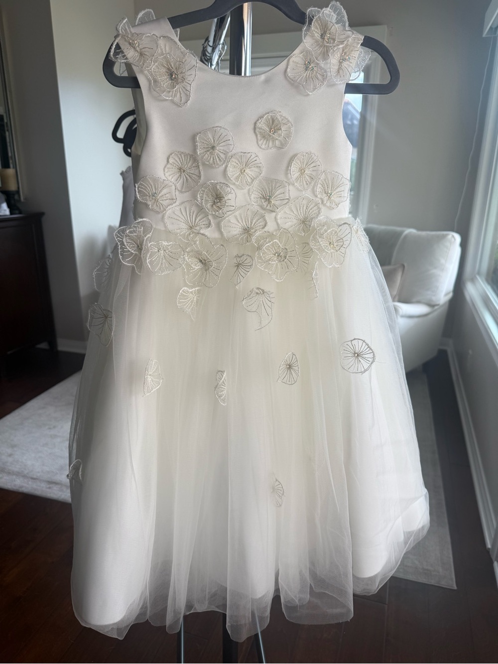 Princess Daliana Emmie Floral Appliqué Tulle Flower Girl Dress in ivory